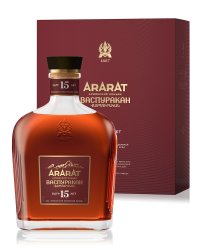 Коньяк Ararat Васпуракан 15 лет 40% in Box (0,7L)
