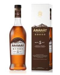 Коньяк Ararat 5 лет 40% in Box (0,5L)